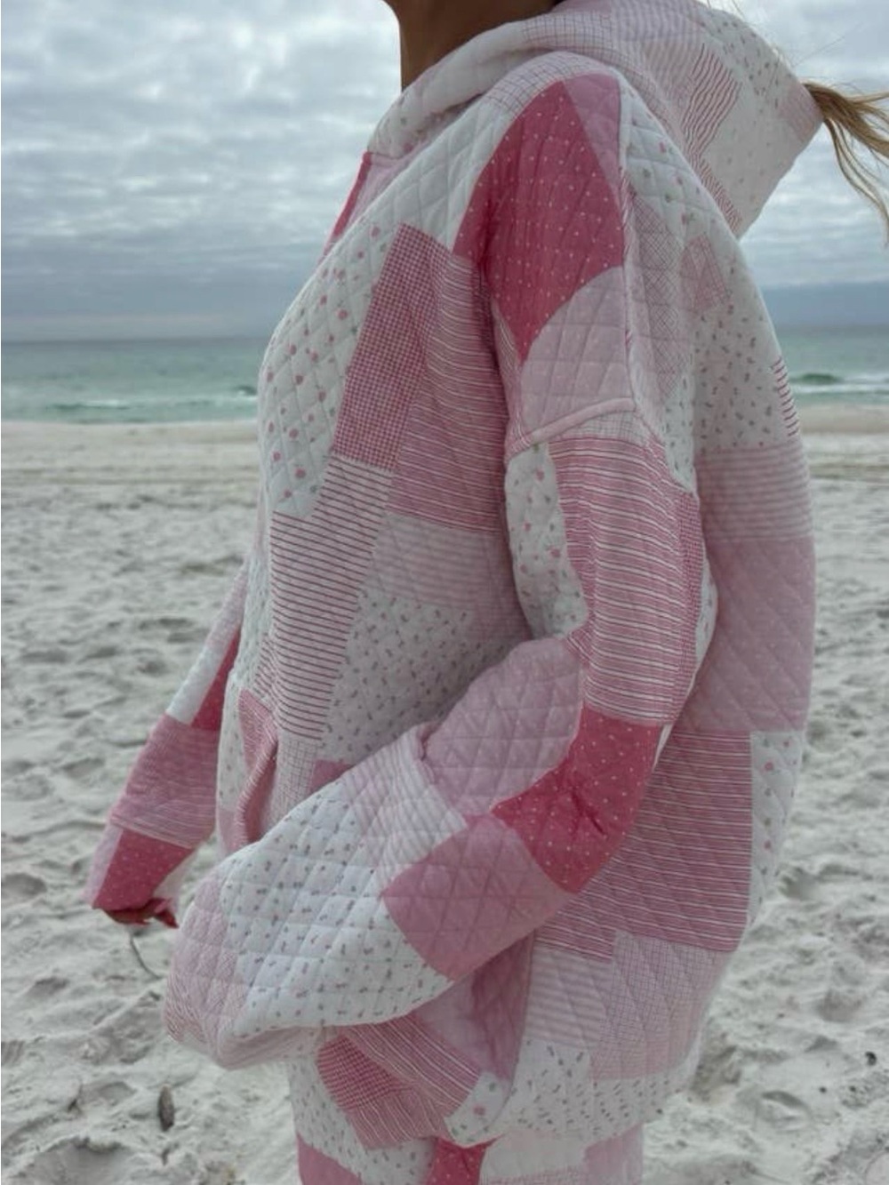 Sunkissed Coconut Cozy Patchwork Pink Quilted Sweatshirt hoodie NWT - Picture 2 of 5